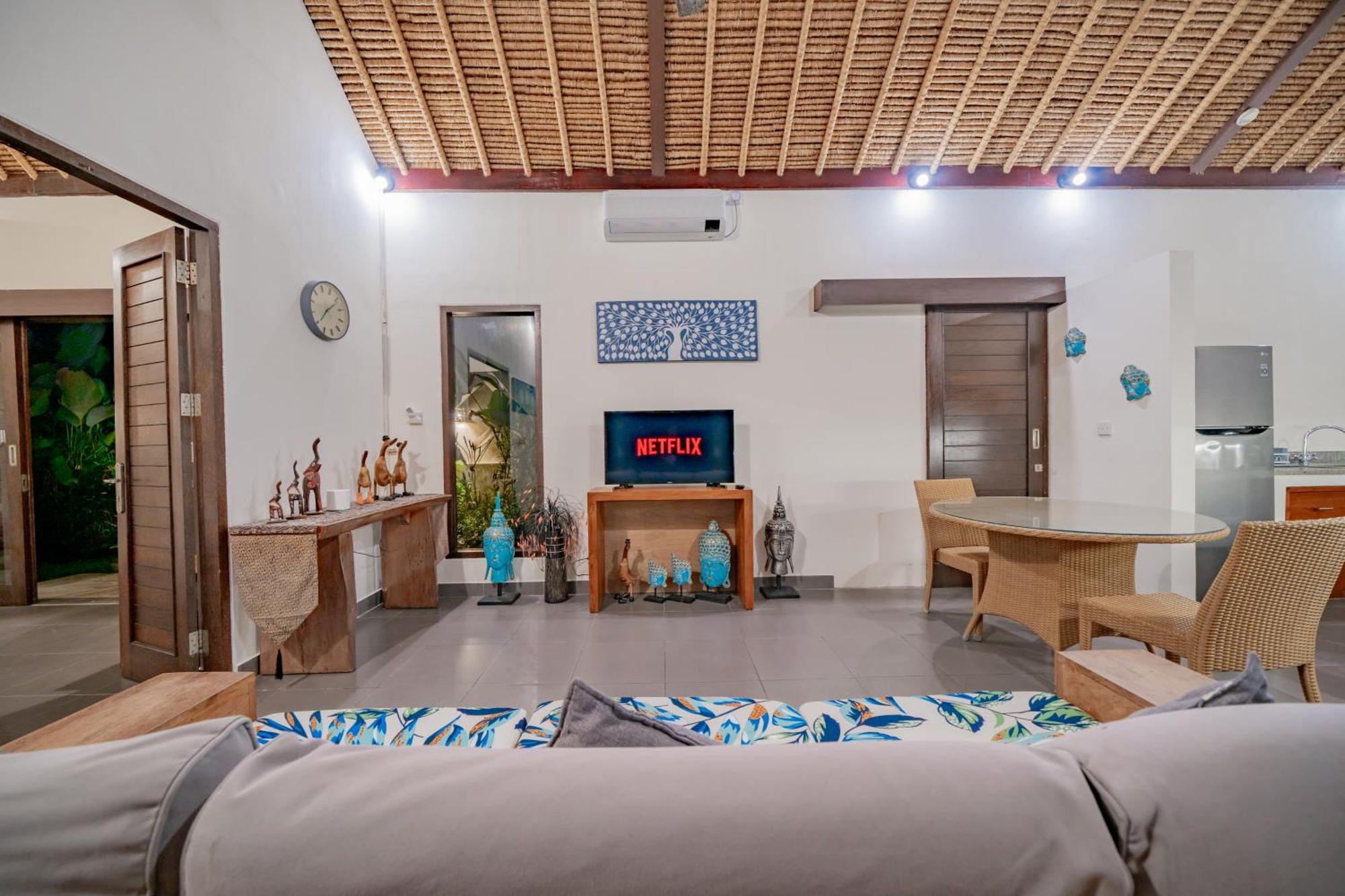 Bali Sunyi Villas Jimbaran Exterior foto